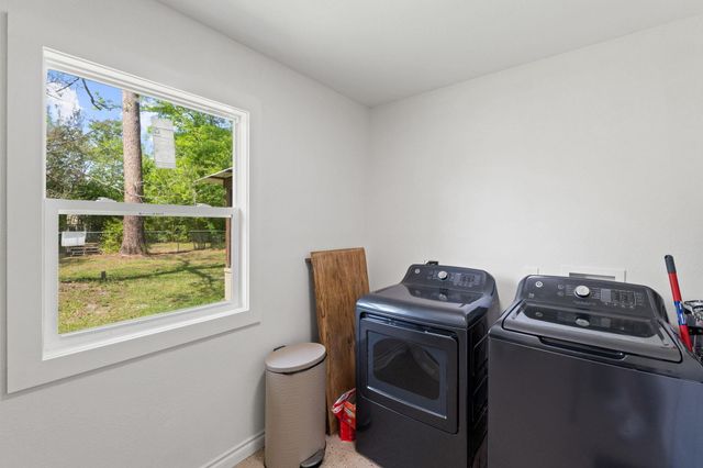 16088 SE Johnson Street, Blountstown, FL 32424