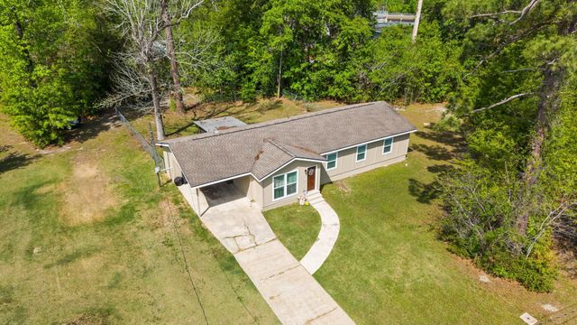 16088 SE Johnson Street, Blountstown, FL 32424