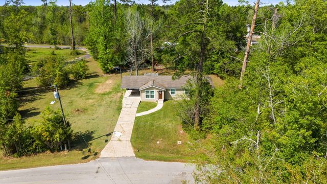16088 SE Johnson Street, Blountstown, FL 32424