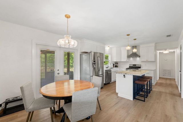 16088 SE Johnson Street, Blountstown, FL 32424