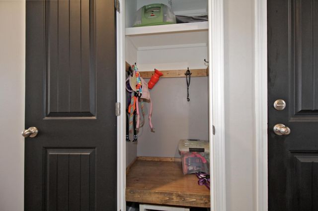 1169 Barry Baker Ln, White House, TN 37188