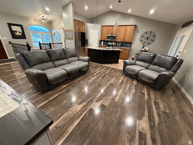 7766 S 5320 W, West Jordan, UT 84081