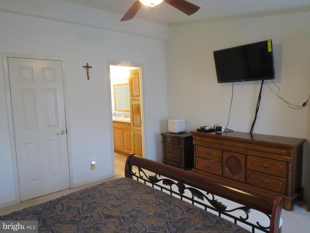 505 GOLDENROD XING W, New Hope, PA 18938