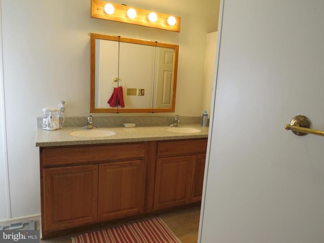 505 GOLDENROD XING W, New Hope, PA 18938