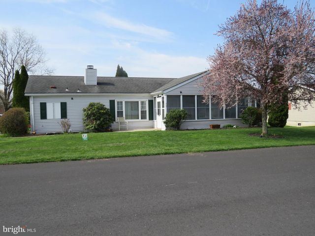 505 GOLDENROD XING W, New Hope, PA 18938