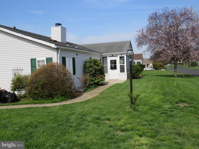 505 GOLDENROD XING W, New Hope, PA 18938