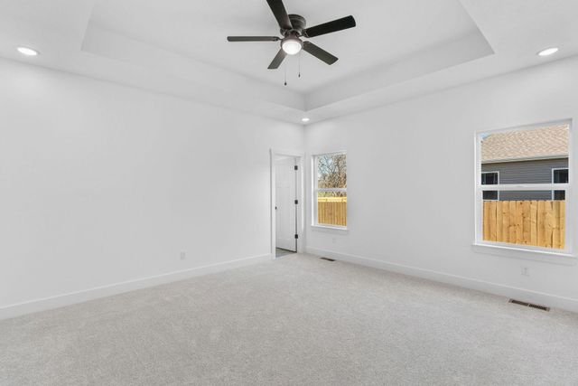 1436 N Carter Way, Republic, MO 65738