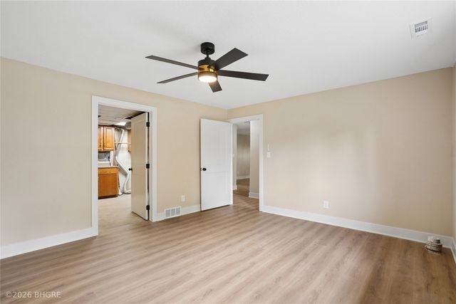 1018 5th Street, West Des Moines, IA 50265
