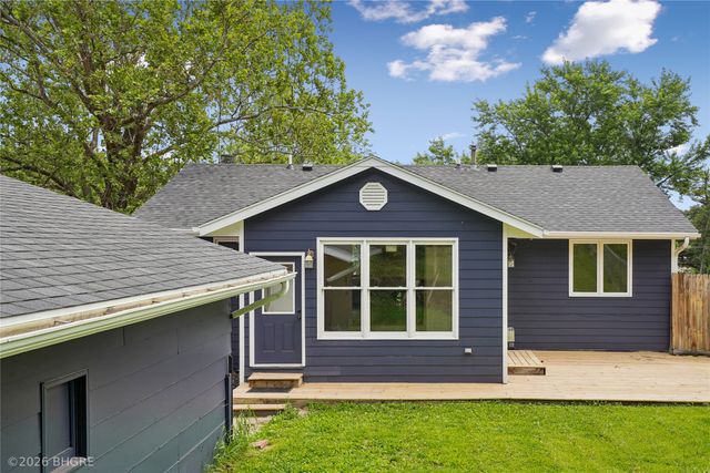 1018 5th Street, West Des Moines, IA 50265