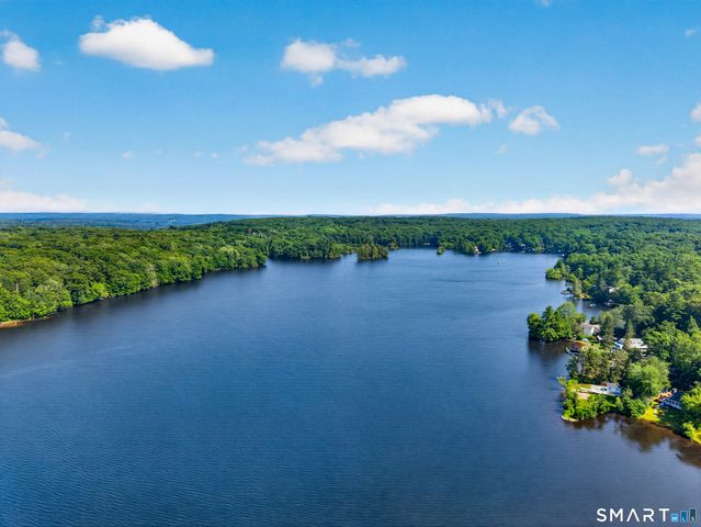 322 Lakeside Drive, Lebanon, CT 06249