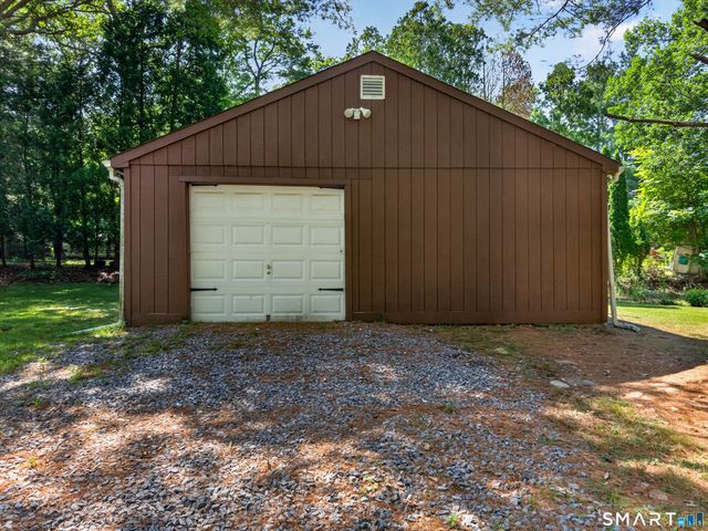 322 Lakeside Drive, Lebanon, CT 06249