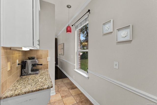 1303 Charlisas Way, San Antonio, TX 78216