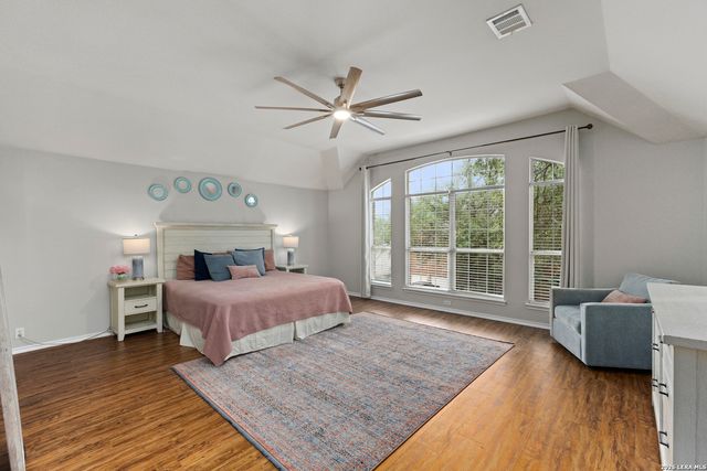 1303 Charlisas Way, San Antonio, TX 78216