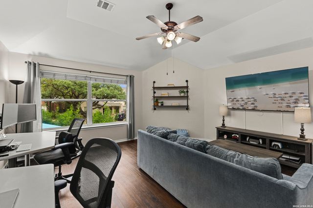 1303 Charlisas Way, San Antonio, TX 78216