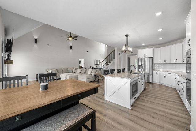 1387 Southside Rd, Southside, TN 37171