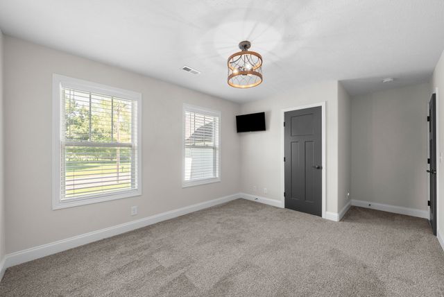 1387 Southside Rd, Southside, TN 37171