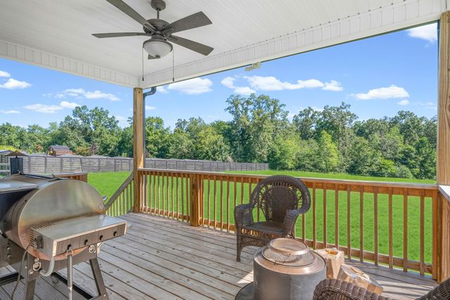 1387 Southside Rd, Southside, TN 37171
