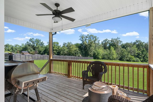 1387 Southside Rd, Southside, TN 37171