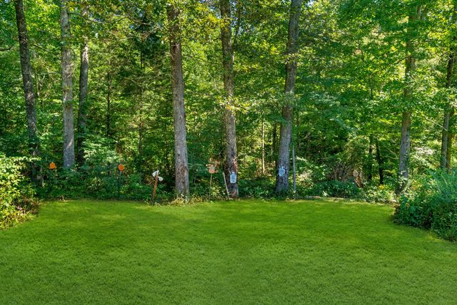 1387 Southside Rd, Southside, TN 37171