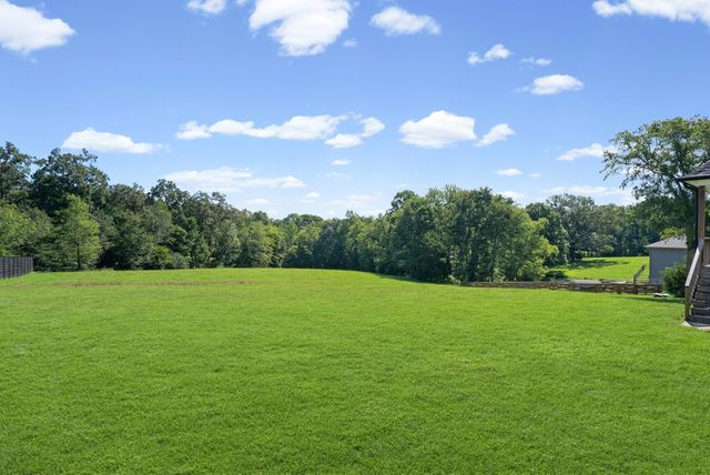 1387 Southside Rd, Southside, TN 37171
