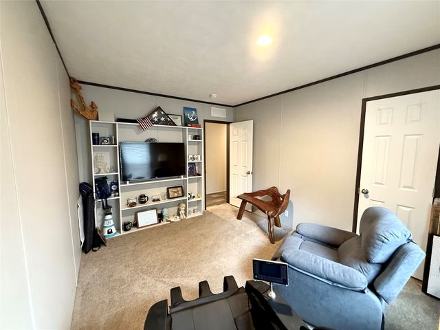 8750 Pinehaven Drive, Keithville, LA 71047