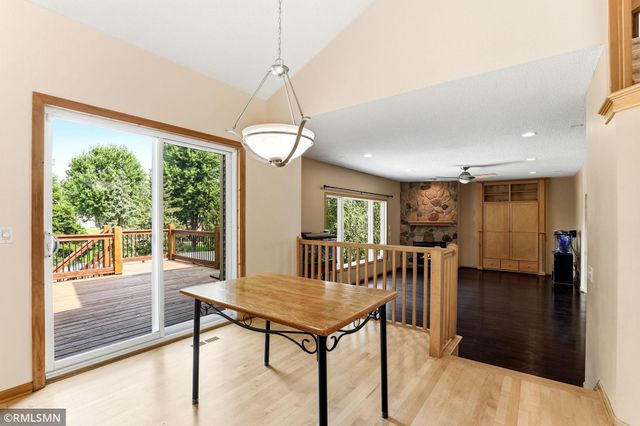 6911 Cambridge Road, Shakopee, MN 55379