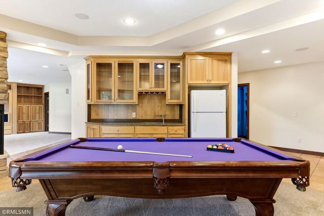 6911 Cambridge Road, Shakopee, MN 55379