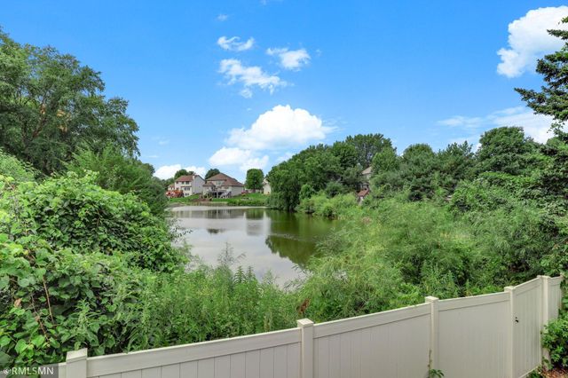 6911 Cambridge Road, Shakopee, MN 55379