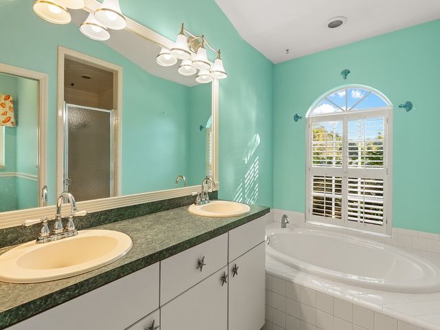 819 20th Avenue, Vero Beach, FL 32960