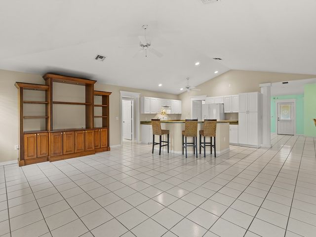 819 20th Avenue, Vero Beach, FL 32960