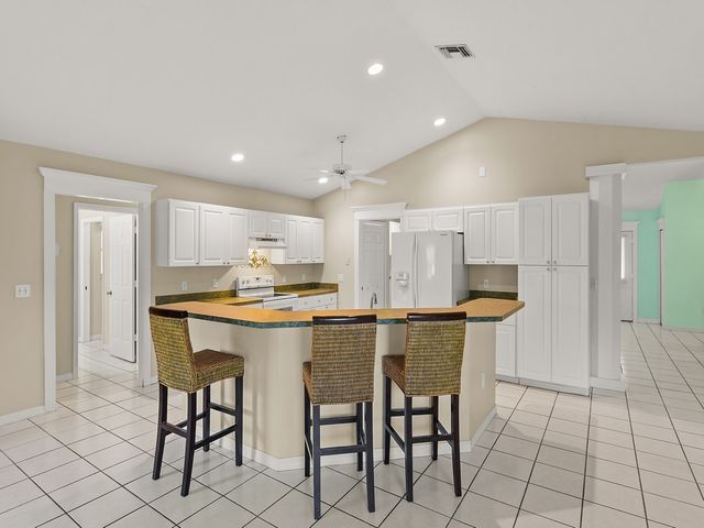 819 20th Avenue, Vero Beach, FL 32960