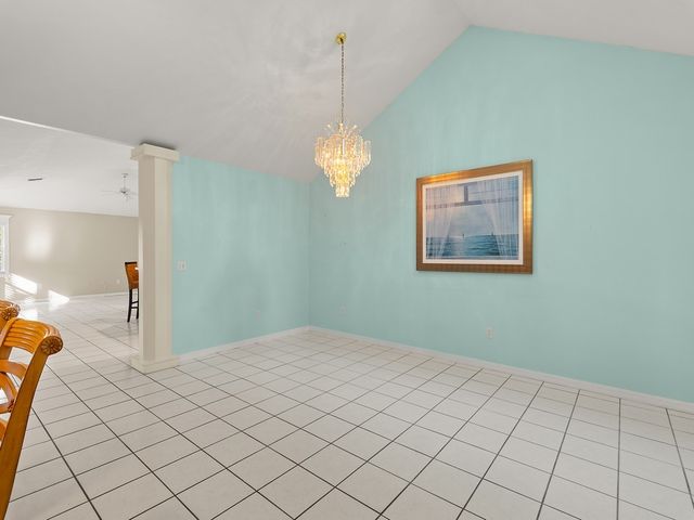 819 20th Avenue, Vero Beach, FL 32960