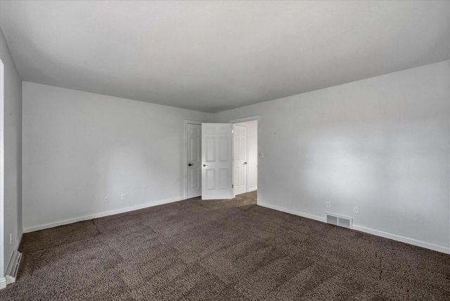 W2324 North Star LANE, Sheboygan, WI 53083