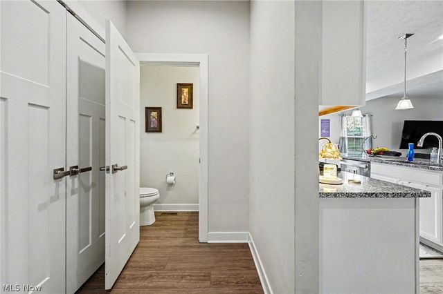 3268 Stoneleigh Road NE, Canton, OH 44721