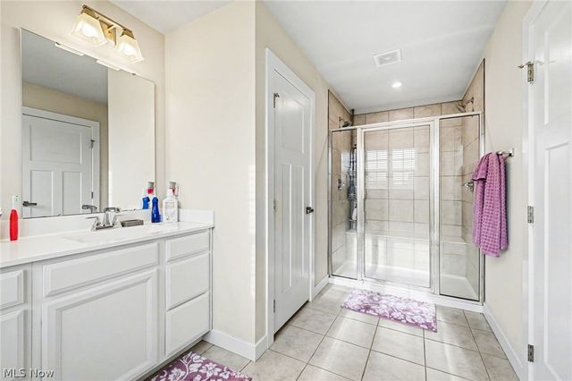 3268 Stoneleigh Road NE, Canton, OH 44721