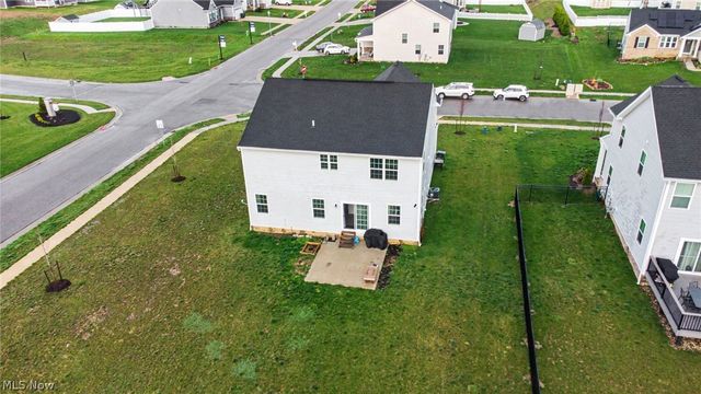 3268 Stoneleigh Road NE, Canton, OH 44721