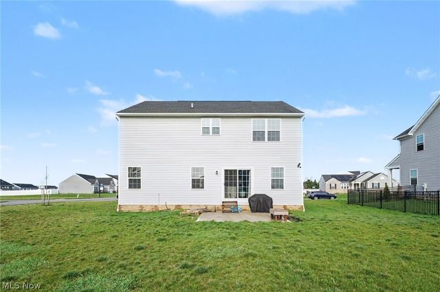 3268 Stoneleigh Road NE, Canton, OH 44721