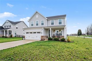 3268 Stoneleigh Road NE, Canton, OH 44721
