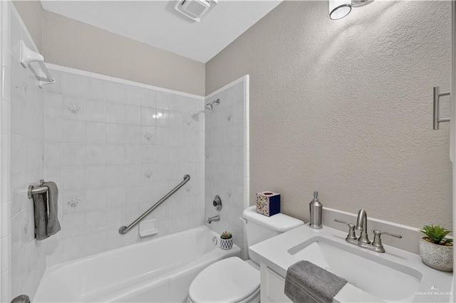2304 Viola Street, Mission, TX 78574