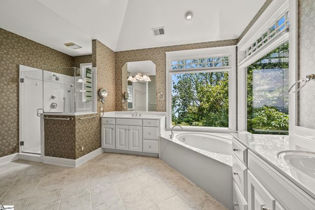 154 Raven Road, Landrum, SC 29356