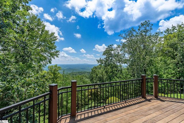 154 Raven Road, Landrum, SC 29356