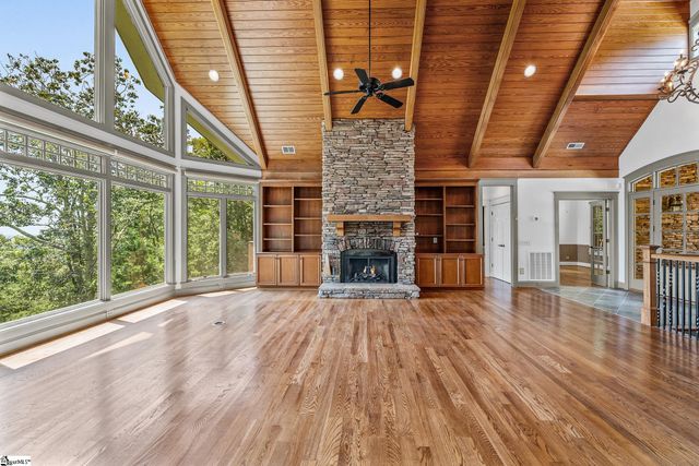 154 Raven Road, Landrum, SC 29356
