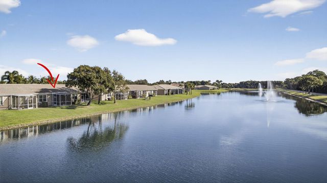8638 Lineyard Cay, West Palm Beach, FL 33411