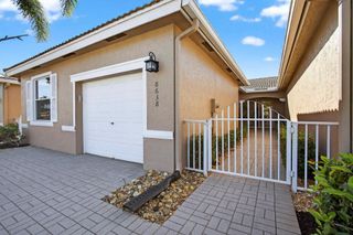 8638 Lineyard Cay, West Palm Beach, FL 33411
