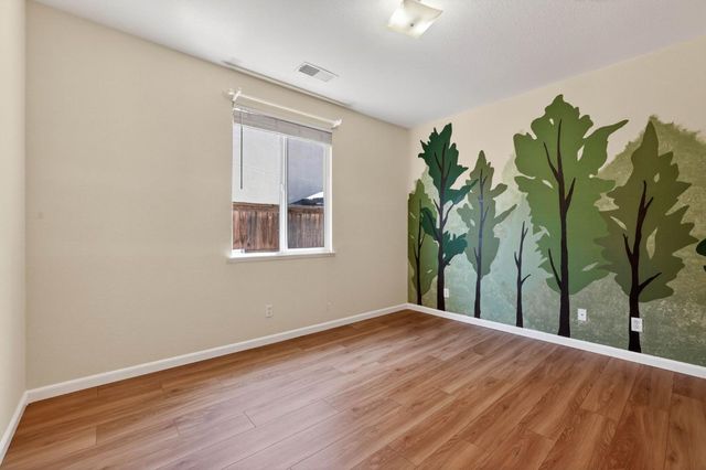 1022 Ashford Ln, Lincoln, CA 95648