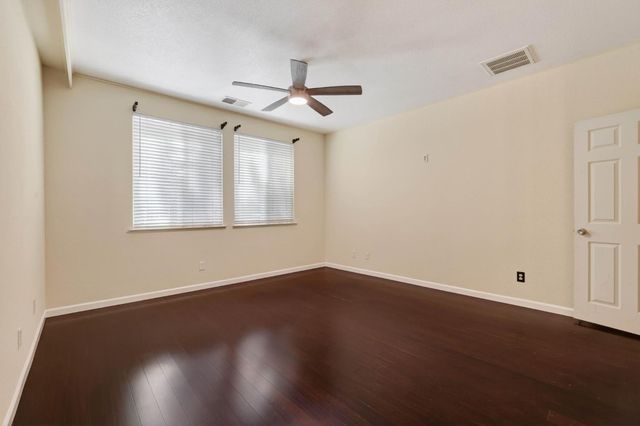 1022 Ashford Ln, Lincoln, CA 95648