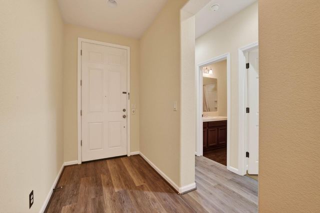 1022 Ashford Ln, Lincoln, CA 95648