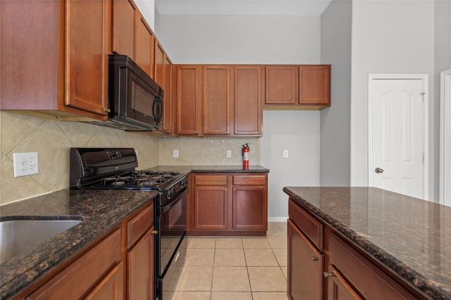 9906 Taylor Springs Lane, Tomball, TX 77375