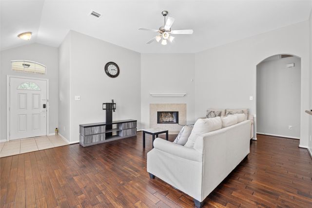 9906 Taylor Springs Lane, Tomball, TX 77375