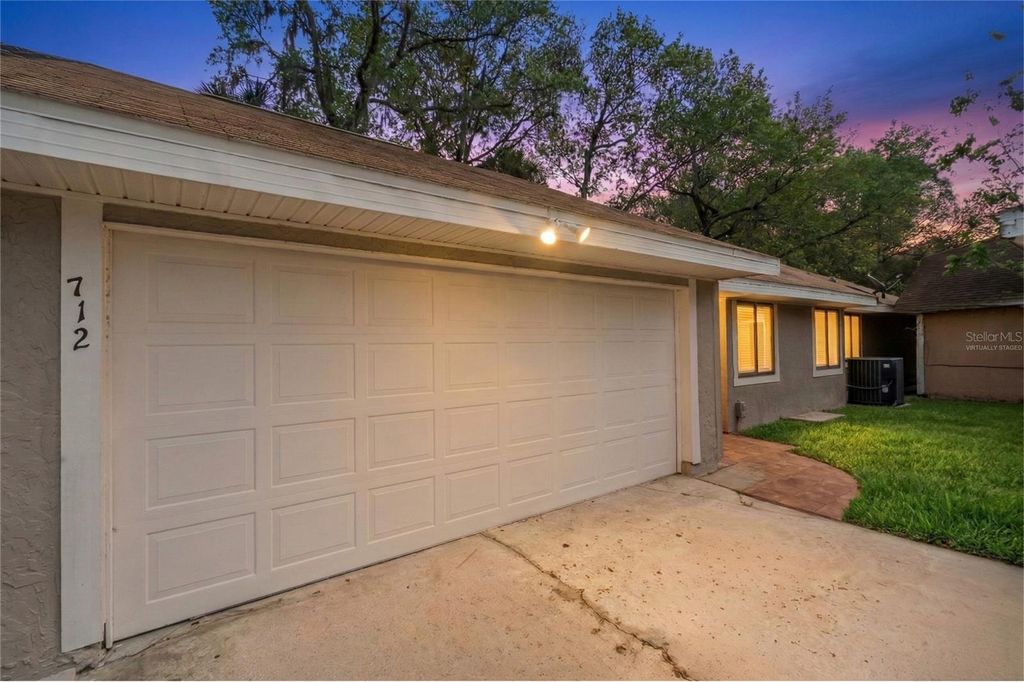 712 LINDEN DRIVE, Winter Springs, FL 32708